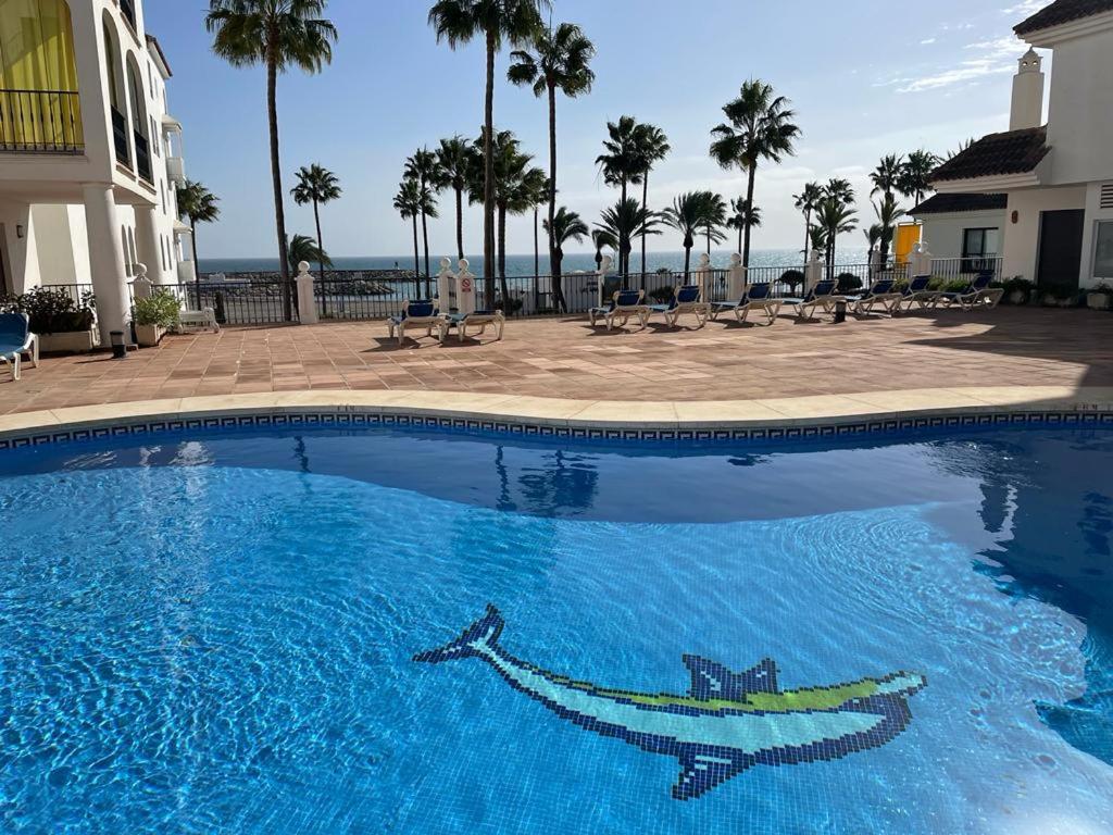 Beach Apartment In La Duquesa Marina Castillo de Sabinillas Eksteriør bilde