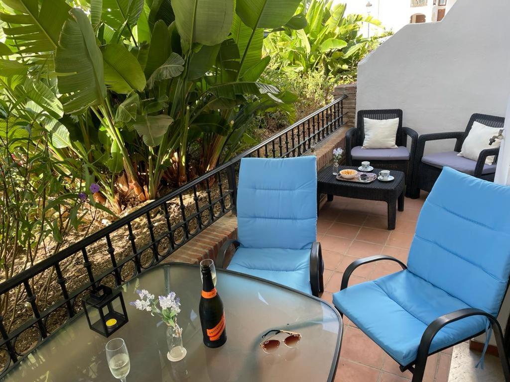 Beach Apartment In La Duquesa Marina Castillo de Sabinillas Eksteriør bilde